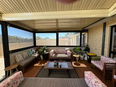 1 Geographe Way, Withers WA 6230