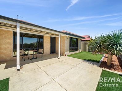 7 Carosa Road, Tapping WA 6065