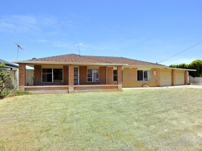 14 Fortescue Road, Cooloongup WA 6168