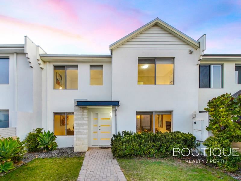 19 Exeter Street, Hillarys WA 6025