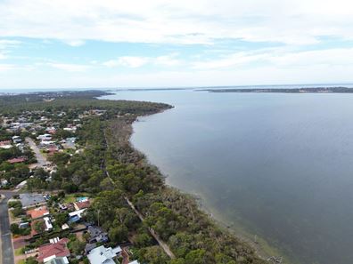 31 Estuary Heights Place, Bouvard WA 6211