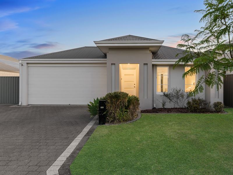 14 Cauthern Grove, Byford
