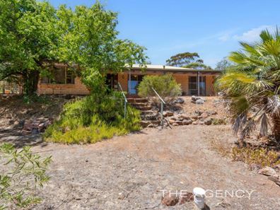 65 Clackline Road, Clackline WA 6564
