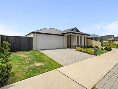 86 Eleanore Drive, Madora Bay WA 6210