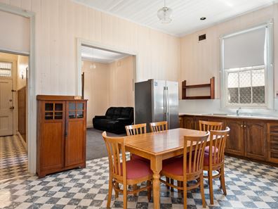 79 Shaw Street, Coolgardie WA 6429