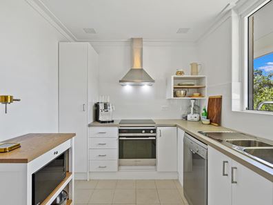 8/6 Mary Street, Claremont WA 6010