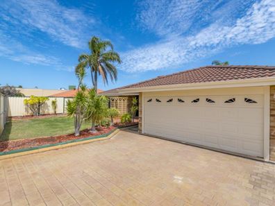 3 Resolution Drive, Waikiki WA 6169