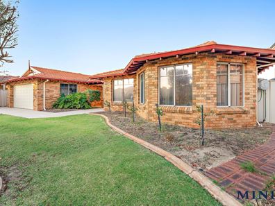 57 Central Park Avenue, Canning Vale WA 6155