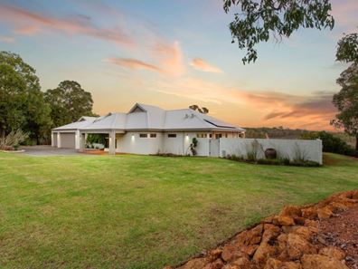 74 Flindersia Avenue, Brigadoon WA 6069