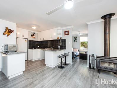 237 Stock Road, Parklands WA 6180