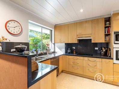 3/7 High Street, West Busselton WA 6280