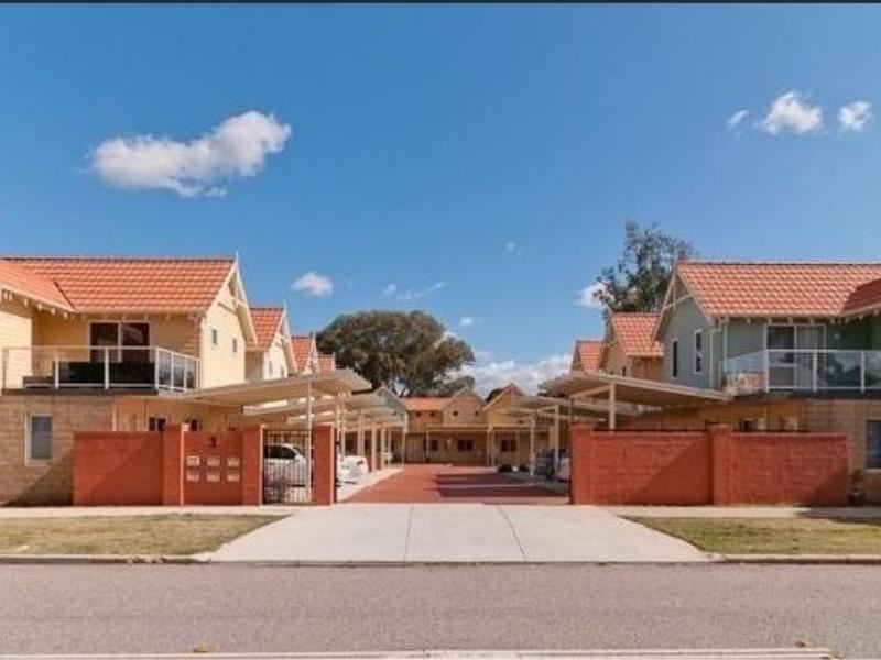 10/1 Dudley Street, Midland WA 6056