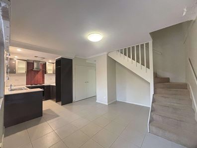 10/1 Dudley Street, Midland WA 6056