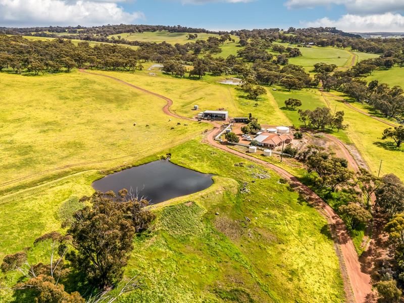 210 Coondle West Road, Toodyay WA 6566