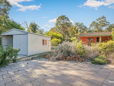 5 Hookway Crescent, Roleystone WA 6111