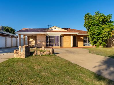 16 Galley Close, Port Kennedy WA 6172
