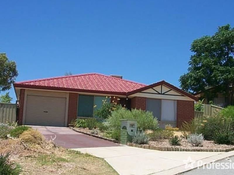 17 Brignell Garden, Parmelia WA 6167