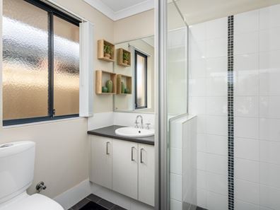 26B Beraking Loop, Dalyellup WA 6230