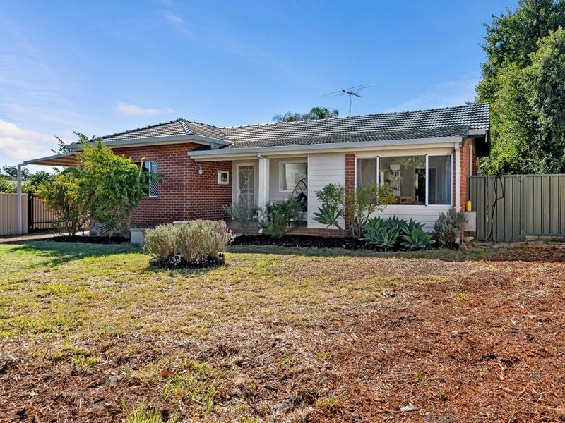 16 Eudoria  Street, Gosnells