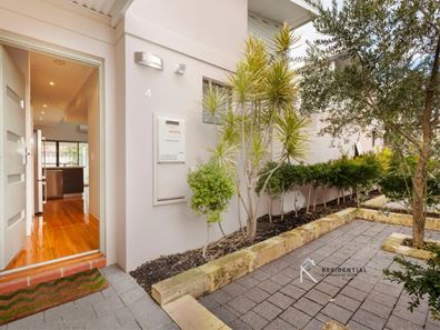 4/15 Sylvia Place, Nollamara WA 6061