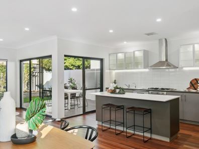 33A Jukes Way, Wembley WA 6014