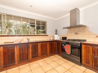12 Tulley Road, Denmark WA 6333