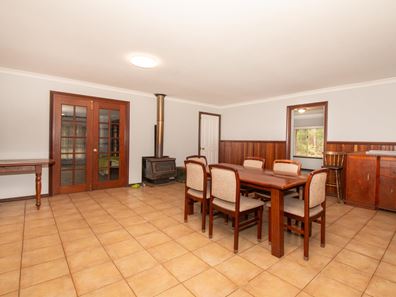 12 Tulley Road, Denmark WA 6333