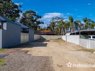 61A Pannell Way, Girrawheen WA 6064