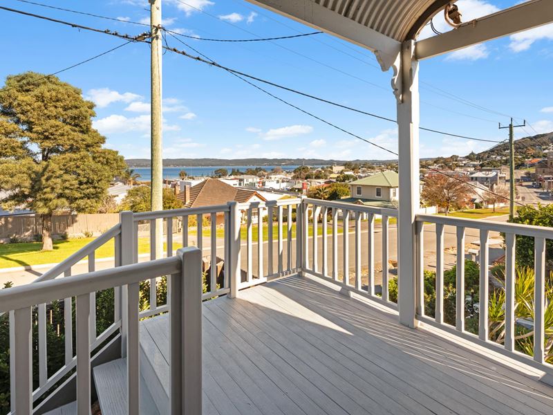 36 Grey Street East, Albany