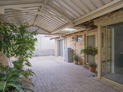 54 Cobb Street, Scarborough WA 6019