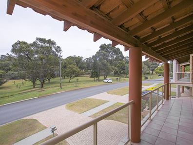 54 Cobb Street, Scarborough WA 6019