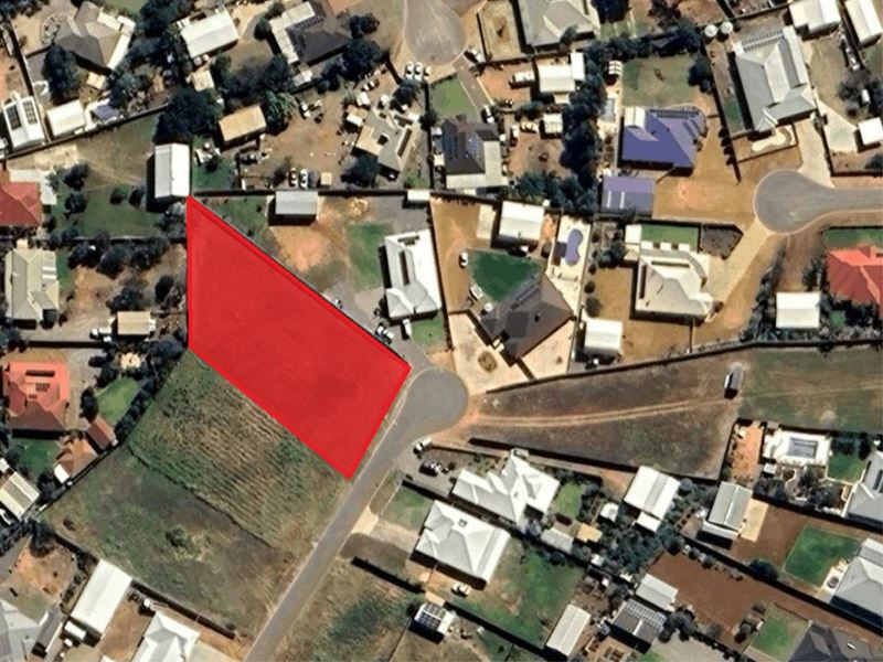 13 Sheoak Close, Woorree WA 6530