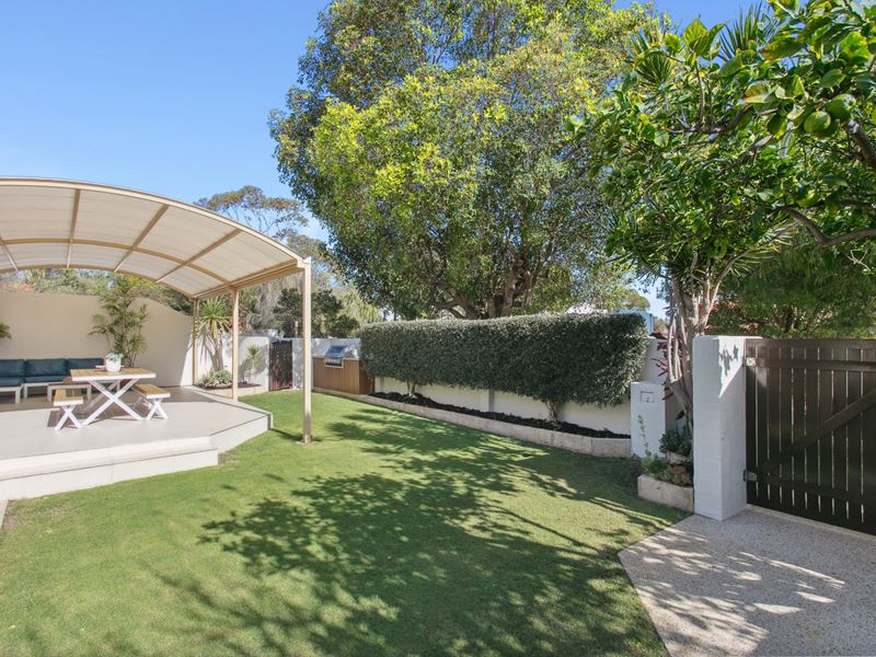 14A Salisbury Street, Cottesloe WA 6011