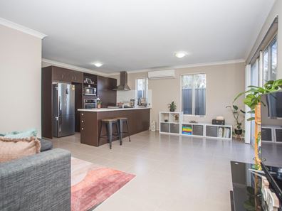 4/29 Prince Street, Queens Park WA 6107