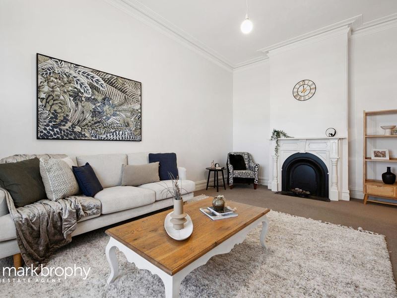132 Marine Terrace, South Fremantle