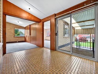 53 Stratton Street, Hamilton Hill WA 6163