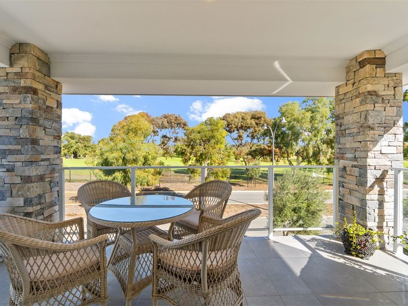 100 Clubhouse Lane, Gnangara WA 6077