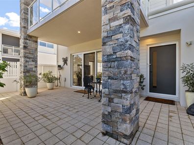 100 Clubhouse Lane, Gnangara WA 6077