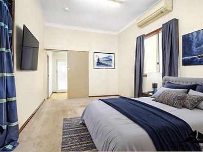 225 Second Street, Wonthella WA 6530