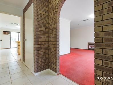 5 Sturt Cl, Gosnells WA 6110