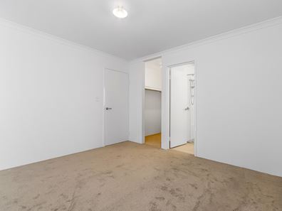18 Siesta  Way, Madora Bay WA 6210