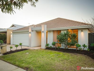 12 Winterthur Street, Landsdale WA 6065