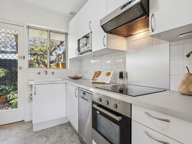 9/36 Ewen Street, Scarborough WA 6019