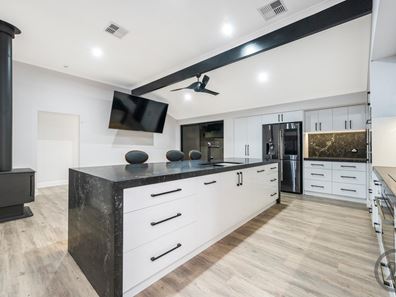 30 Southmead Green, Erskine WA 6210