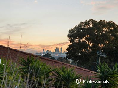 34 Cupello Drive, Swan View WA 6056