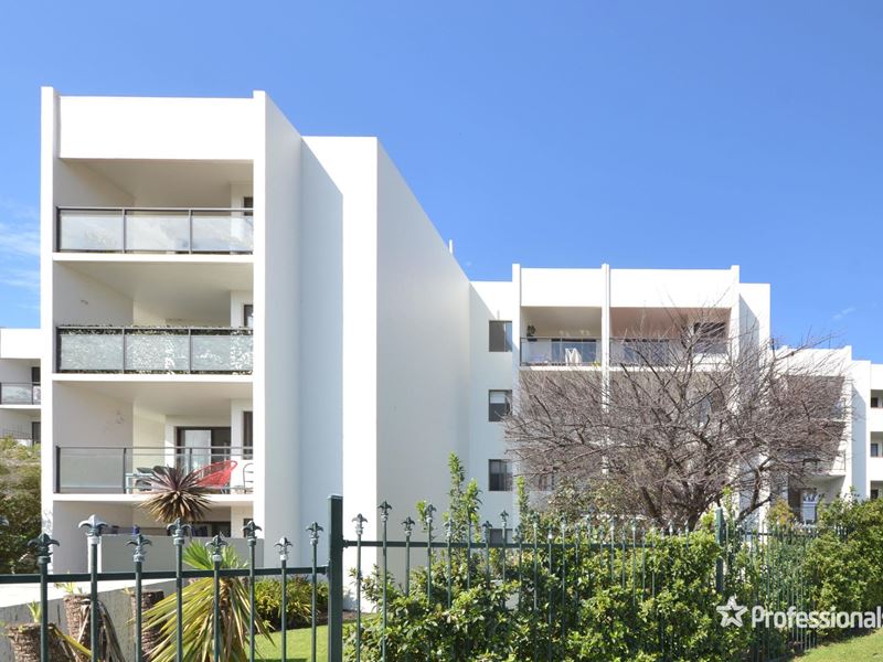 18/22 King George Street, Victoria Park WA 6100