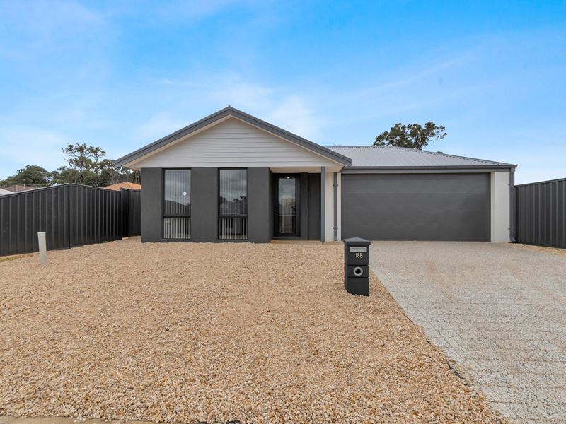 18B Wood Avenue, Waroona