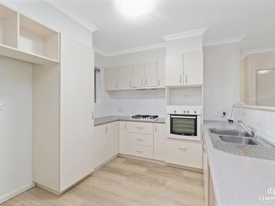 29/11 Nugent Street, Balcatta WA 6021