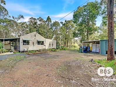 6 Moore Road, Wilga WA 6243