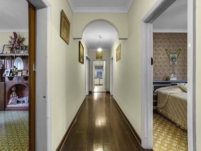 70 Dunedin Street, Mount Hawthorn WA 6016